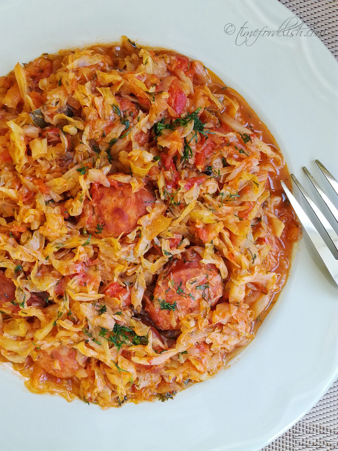 Stewed Cabbage And Sausage (Romanian Varza Calita)