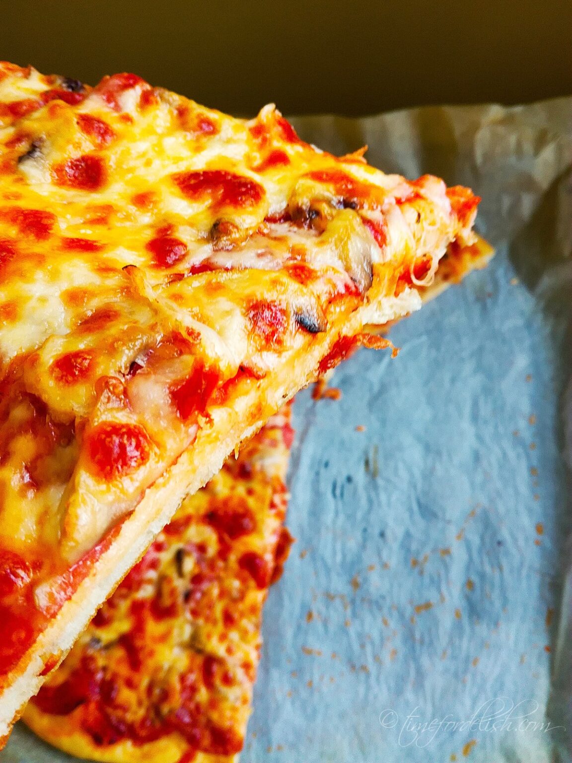 Pizza With Salami (Homemade) Put Your Salami On Pizza!